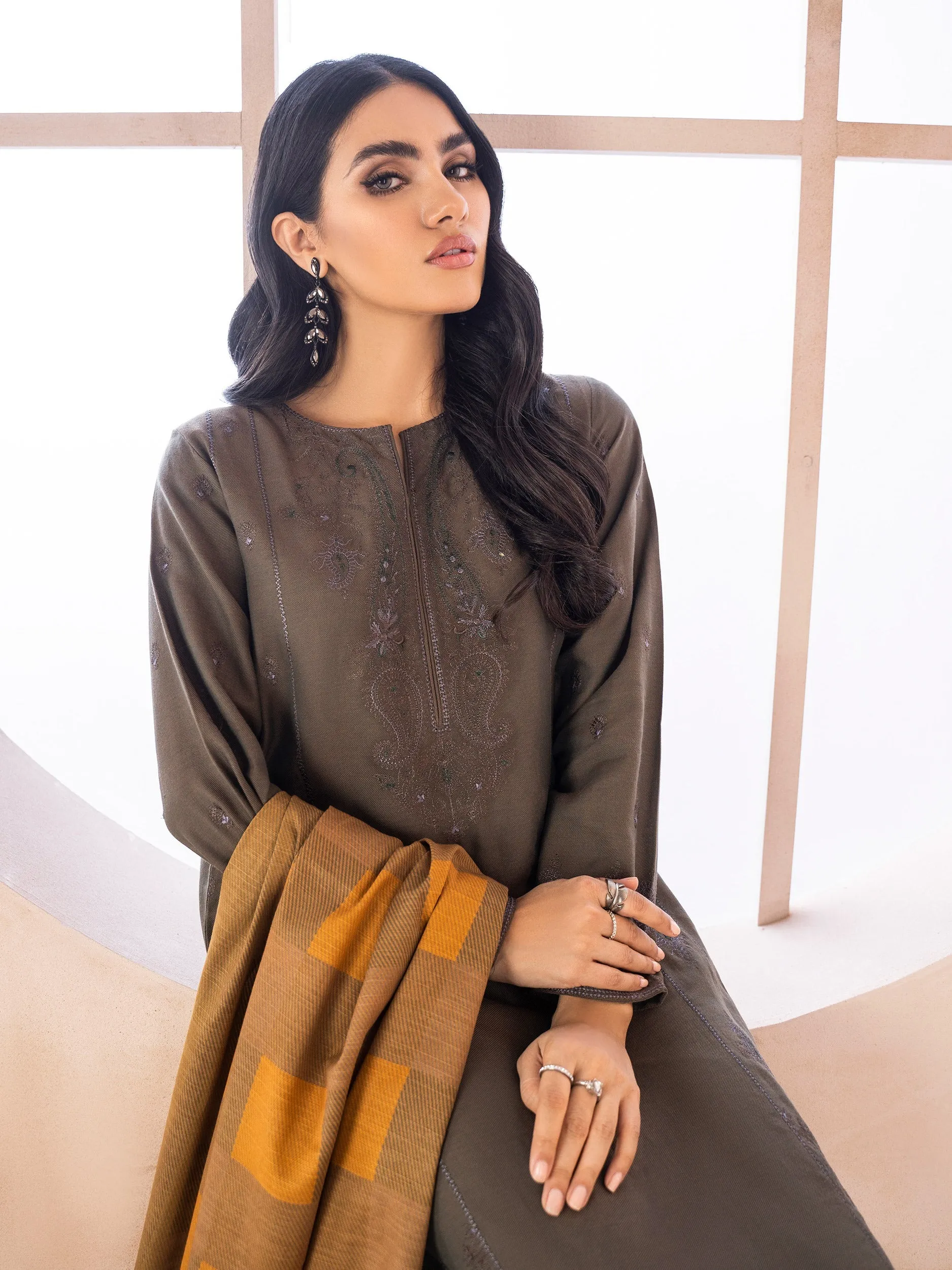 3 Piece Embroidered Yarn Dyed Suit | Lime Light Women Eid Collection 2023