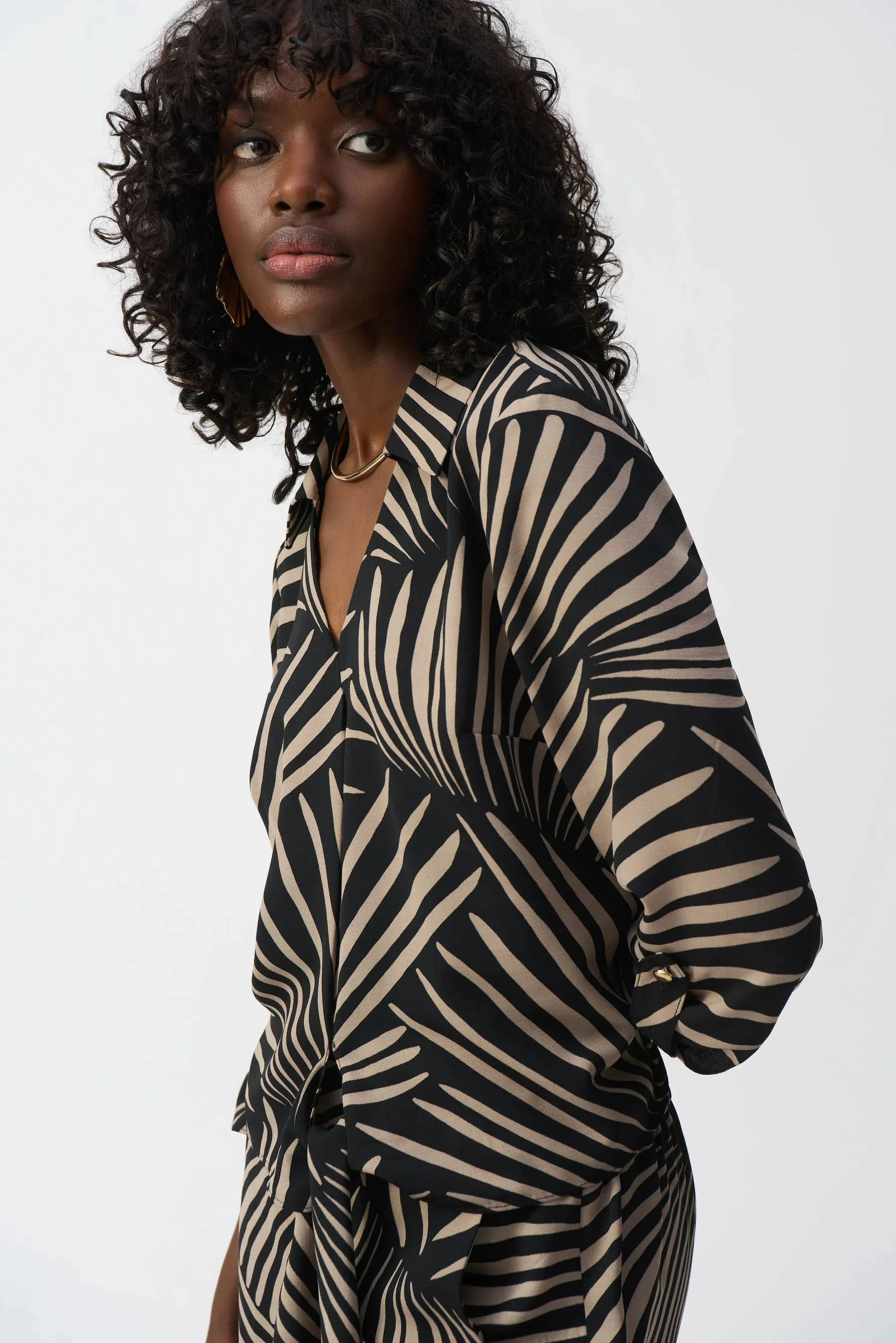 Black/Dune Gauze Tropical Print Top Style 251085