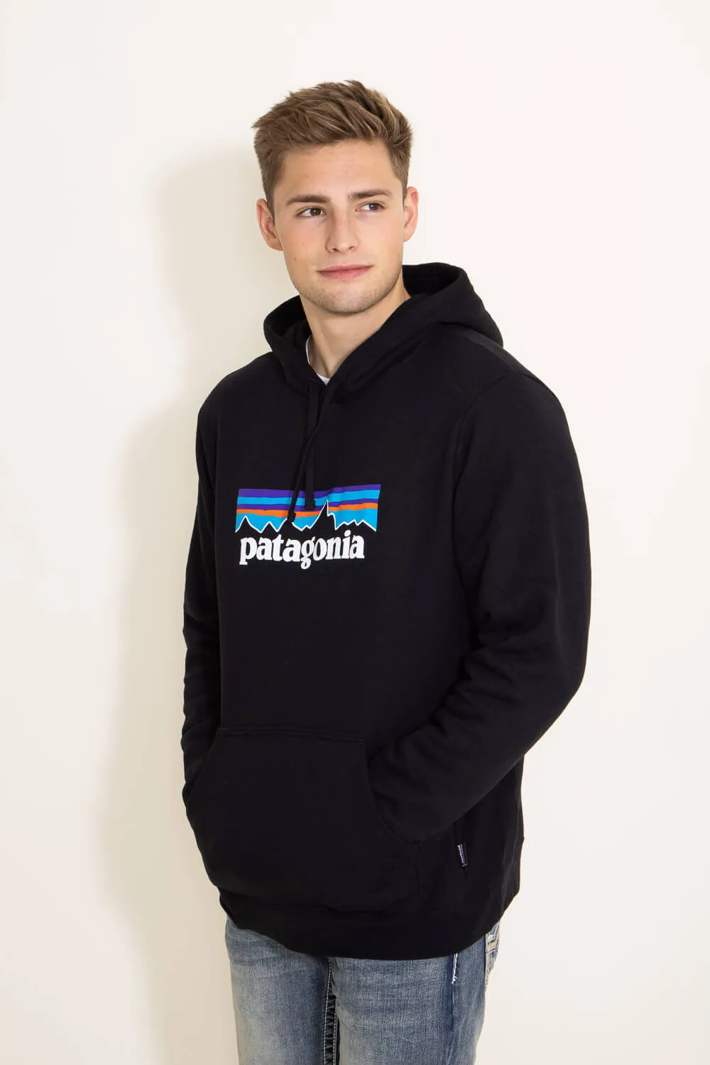 Patagonia Men’s P-6 Logo Uprisal Hoodie in Black | 39622-BLK