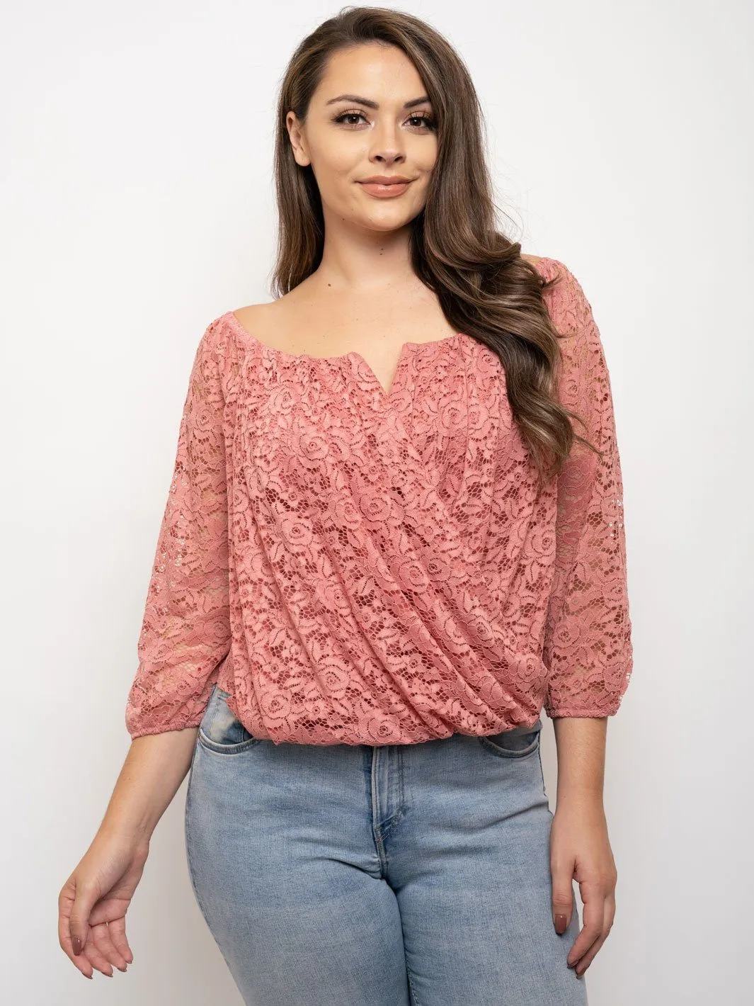 PLUS SIZE OFF SHOULDER LACE V-NECK TOP