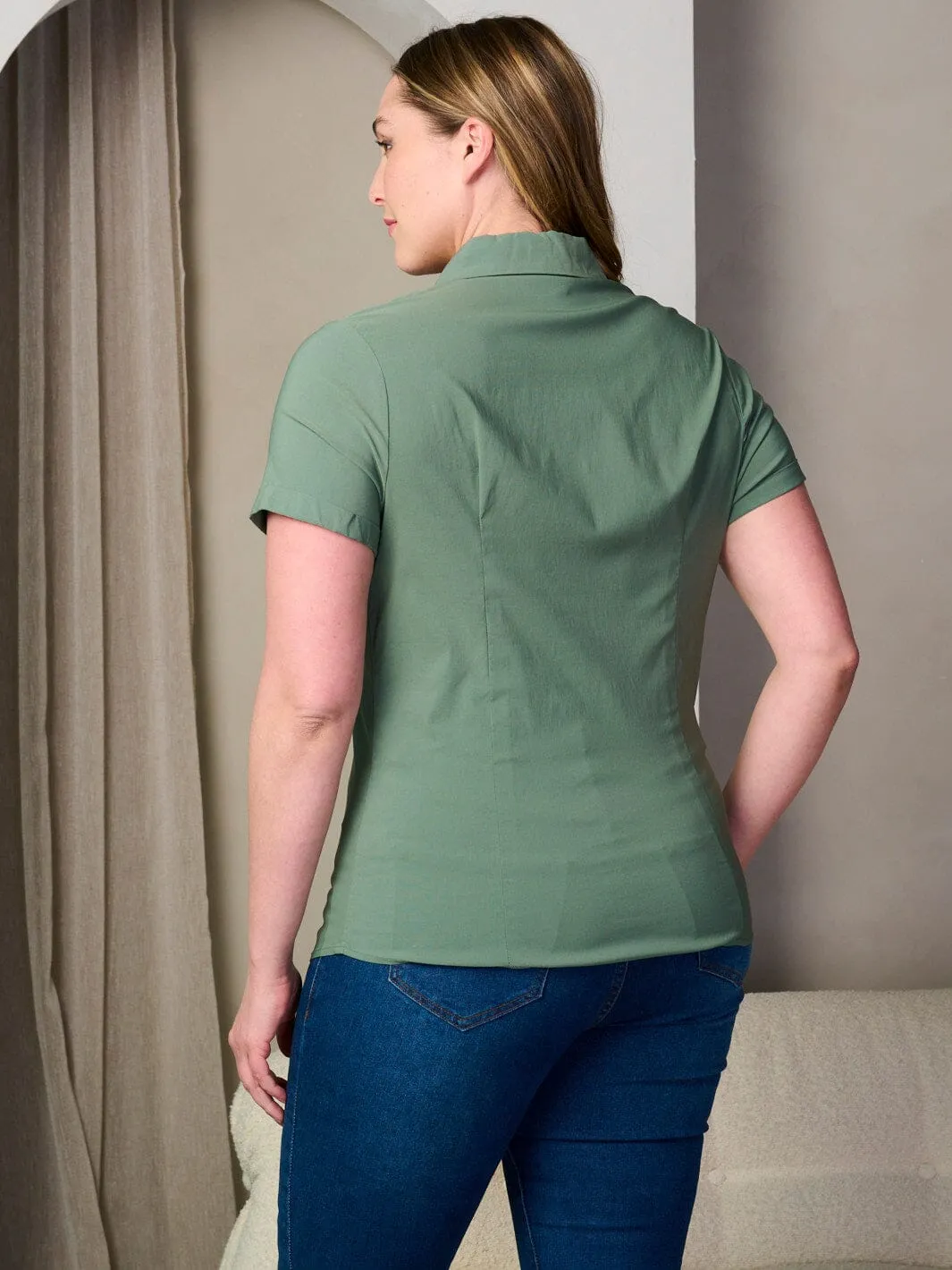 PLUS SIZE SHORT SLEEVE BUTTON UP BLOUSE TOP