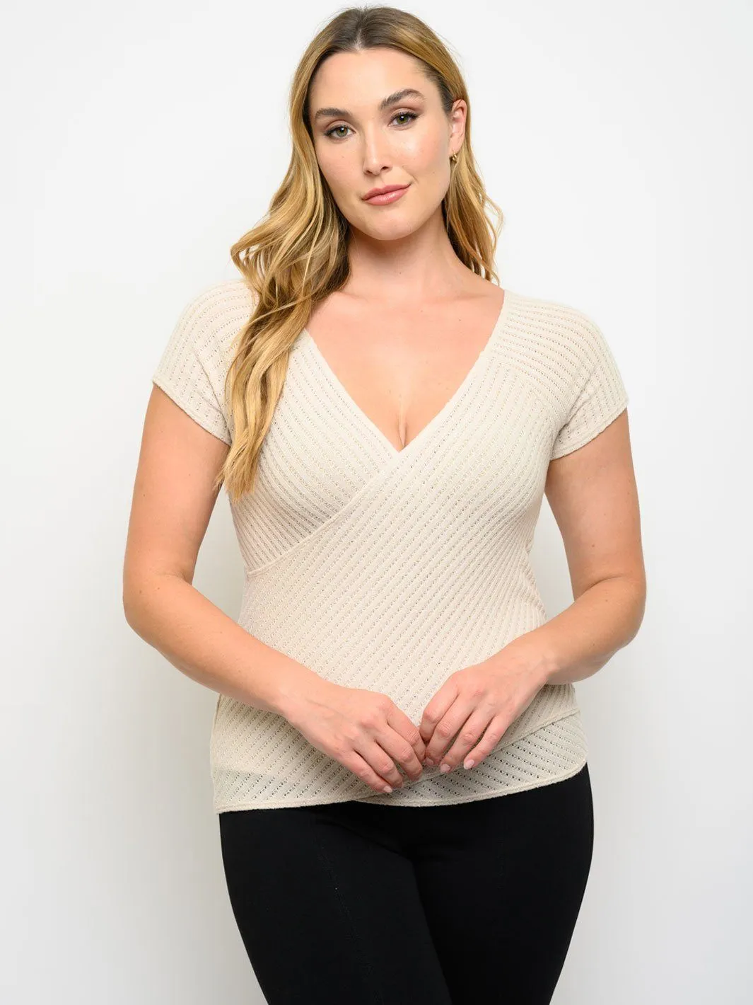 PLUS SIZE V-NECK WRAP SHORT SLEEVE TOP