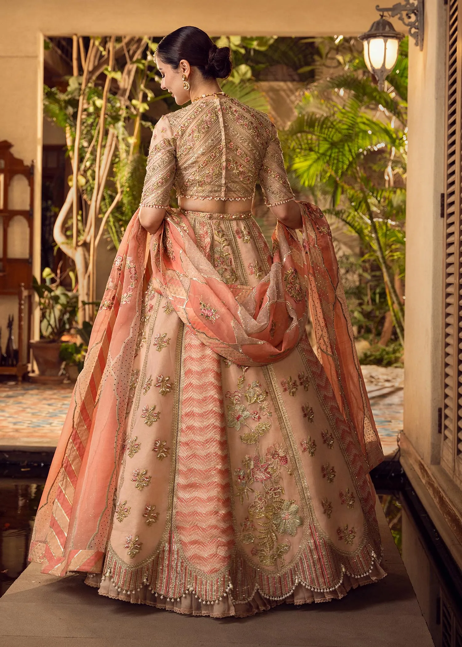 Stories of Chata Patti |  Crimson Aik Jhalak Wedding Collection 2022 | Unstitched Embroidered Wedding Suits