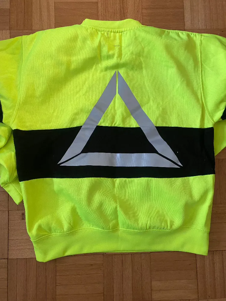 STYLEVIS Sweatshirt with front zip pocket - Yellow/Black S