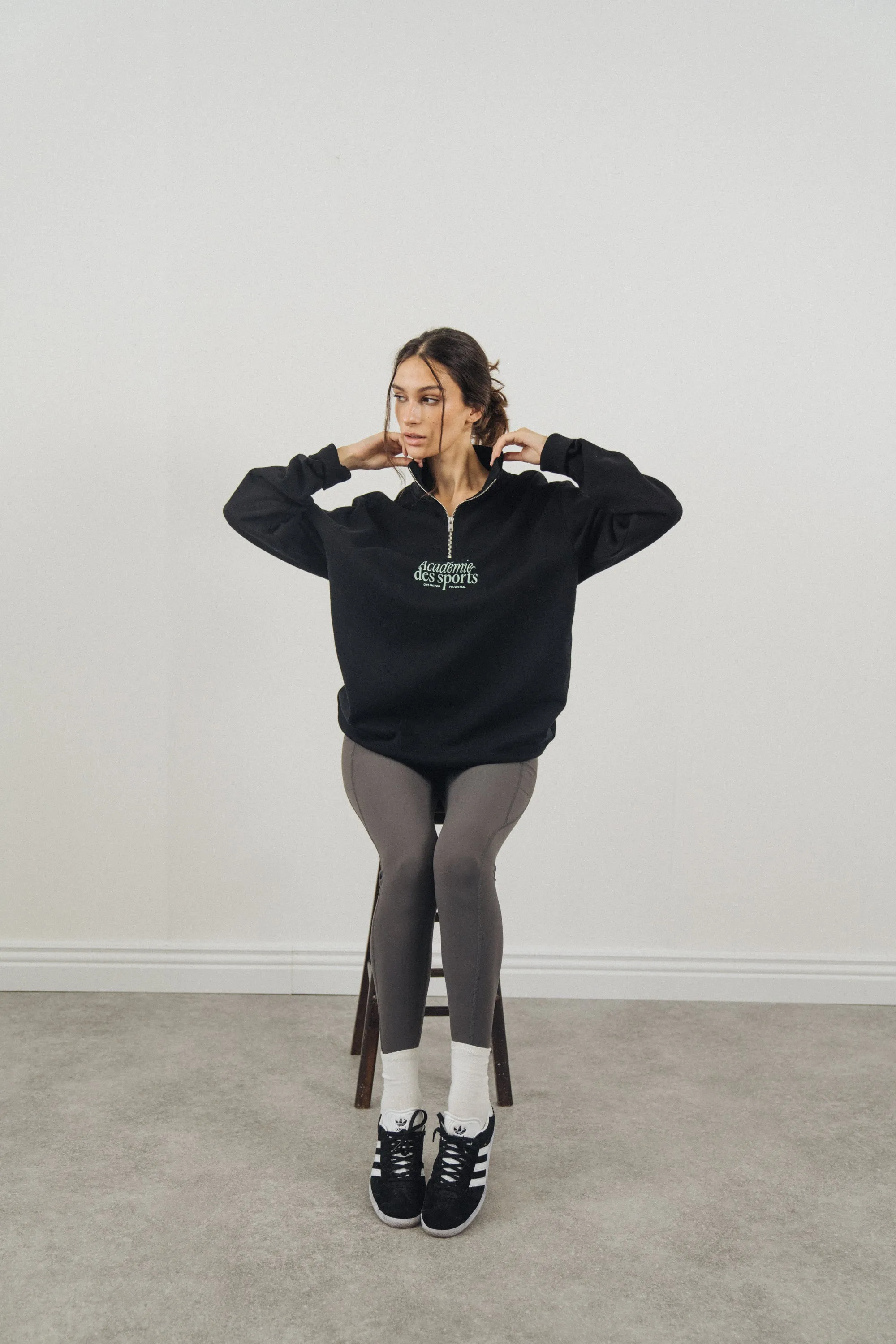 Vice 84 'Académie Des Sports Script' 1/4 Zip Sweater - Black