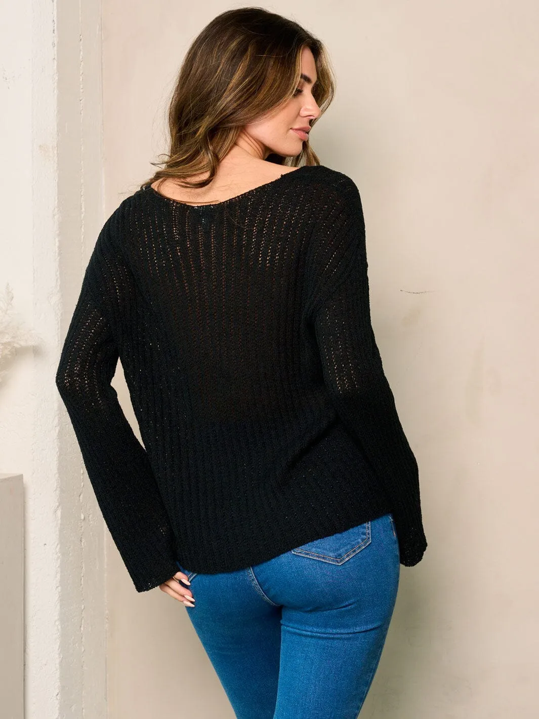 WOMEN'S LONG BELL SLEEVE V-NECK KNIT TOP