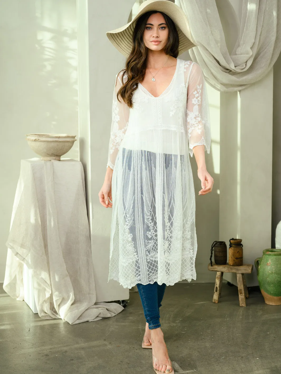 WOMEN'S LONG SLEEVE SOLID LACE COVER UP TOP