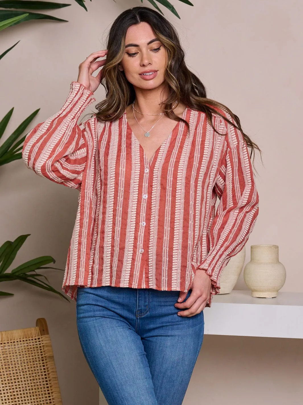 WOMEN'S LONG SLEEVE V-NECK BUTTON UP BLOUSE TOP