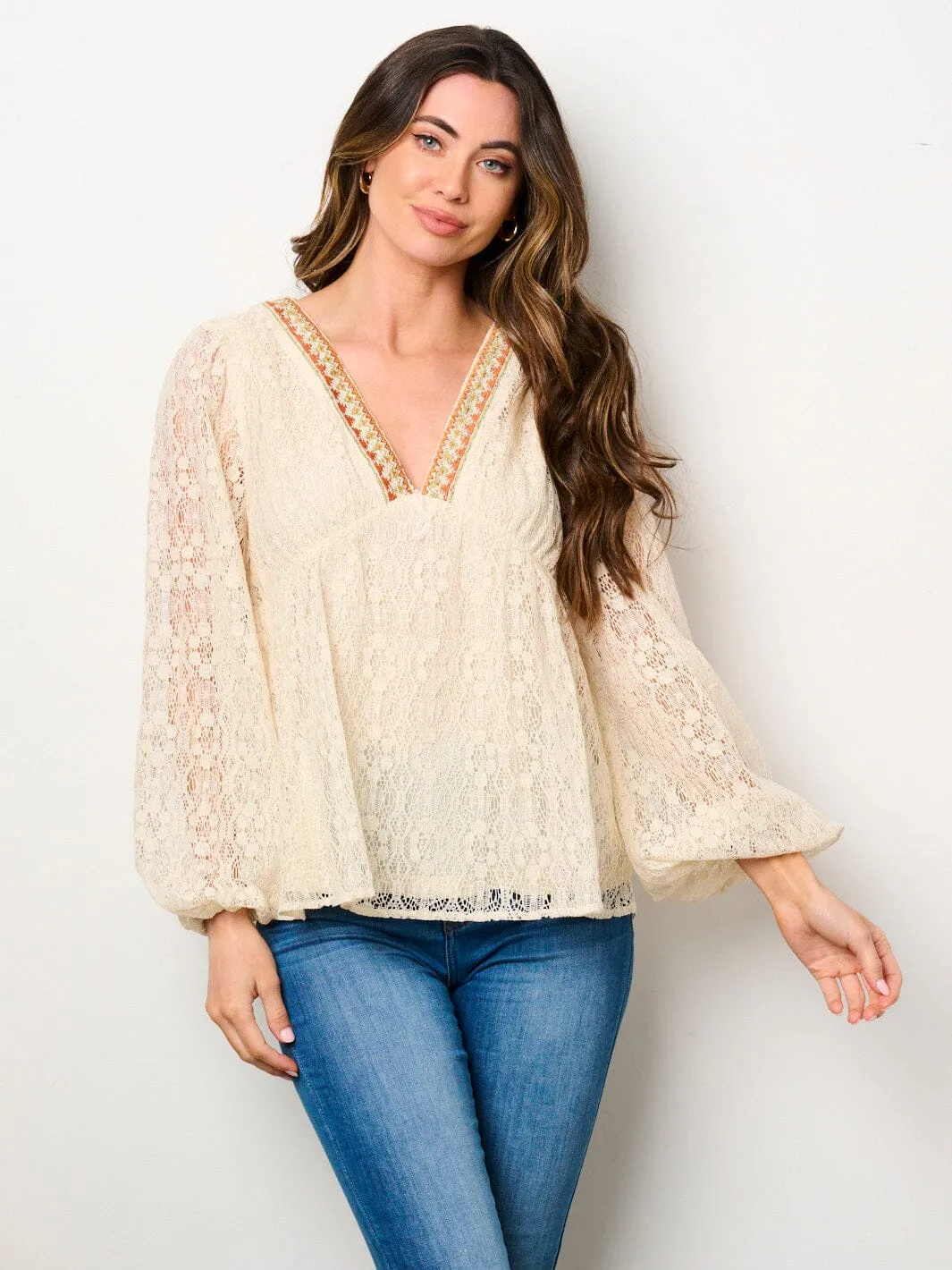 WOMEN'S LONG SLEEVE V-NECK EMBROIDERY NECK DETAILED LACE BLOUSE TOP