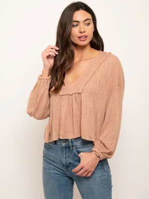 WOMEN'S LONG SLEEVE V-NECK GATHERING DETAIL TOP