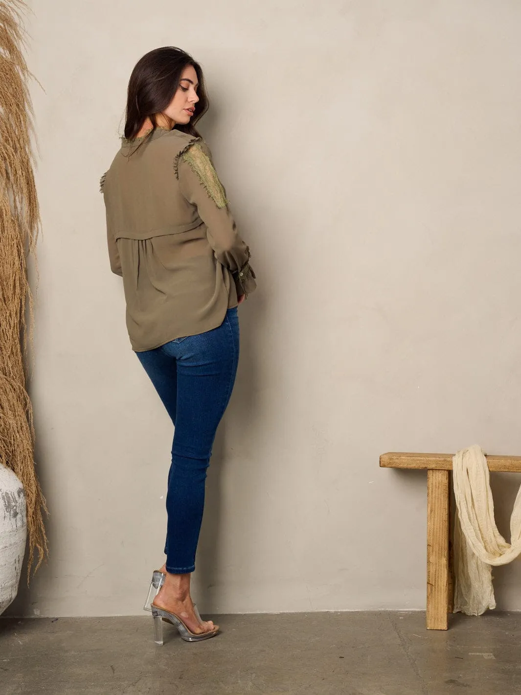 WOMEN'S LONG SLEEVE V-NECK LACE BLOUSE TOP