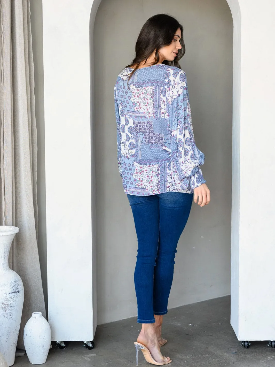 WOMEN'S LONG SLEEVE V-NECK MULTI PRINT TUNIC TOP
