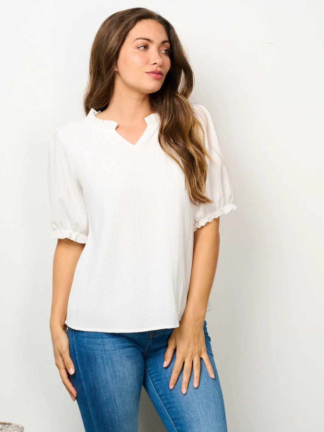 WOMEN'S SHORT PUFF SLEEVE V-NECK BLOUSE TOP