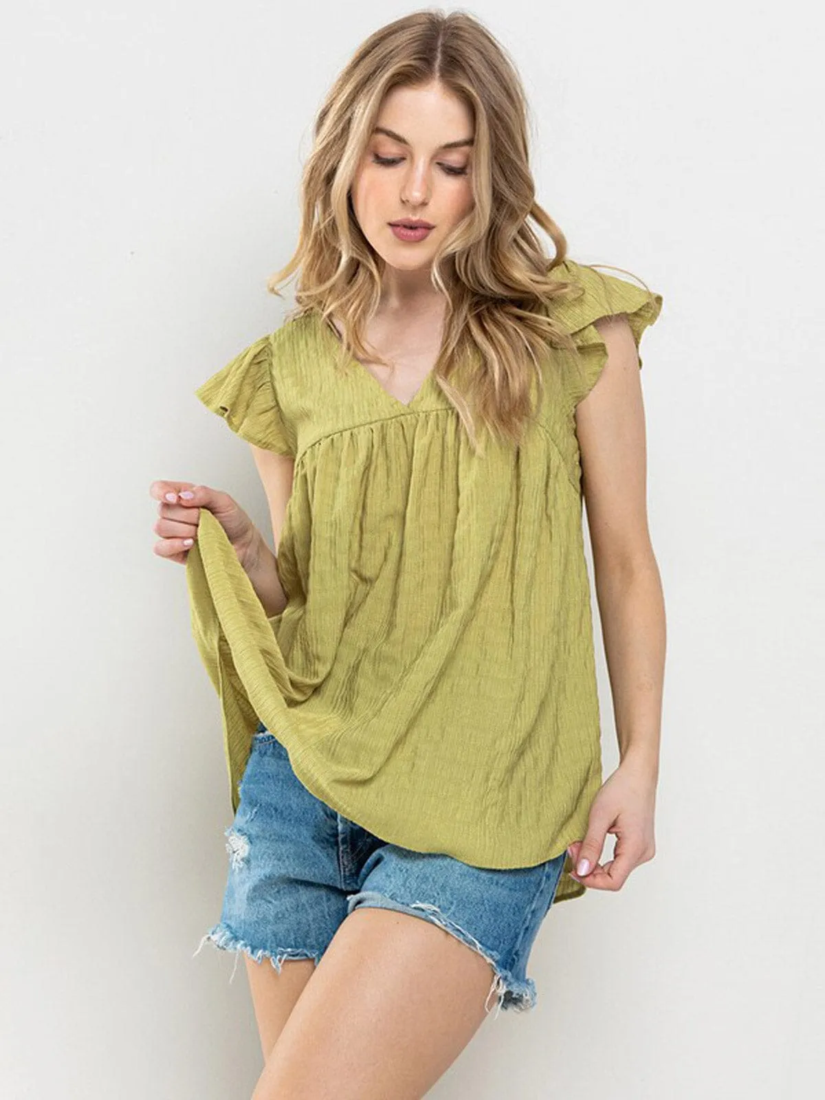 WOMEN'S SHORT RUFFLE SLEEVE V-NECK BLOUSE TOP