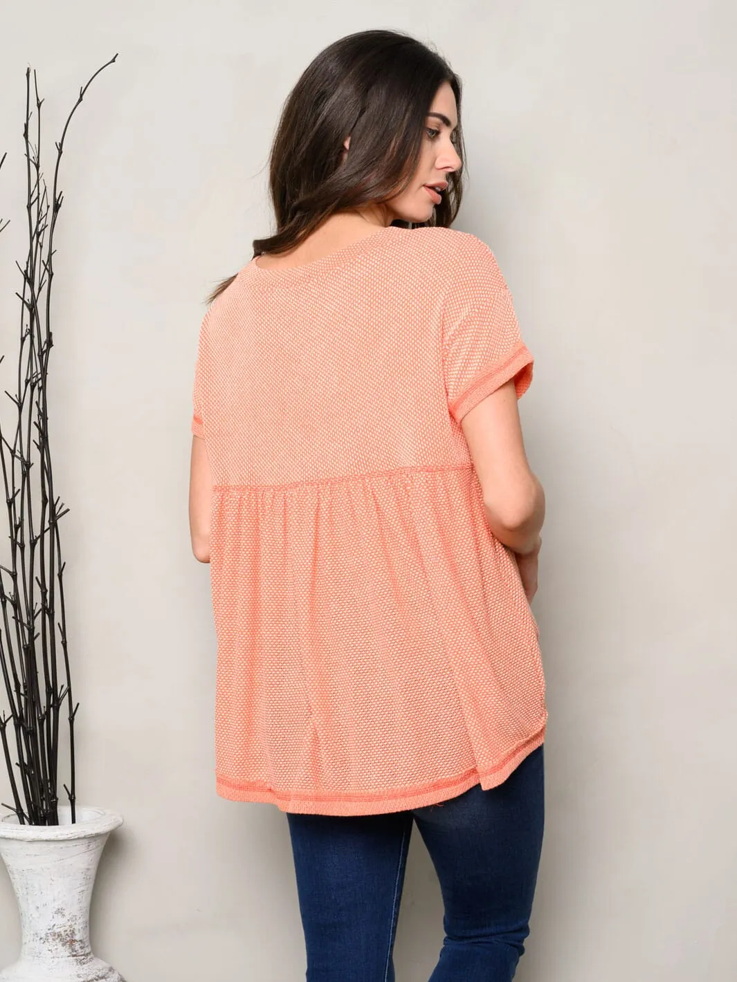 WOMEN'S SHORT SLEEVE V-NECK BABYDOLL TOP