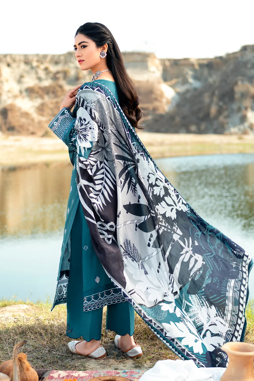 Y-603  |  Ramsha Riwayat Luxury Lawn Vol 7Collection | Unstitched Lawn Embroidered Suits