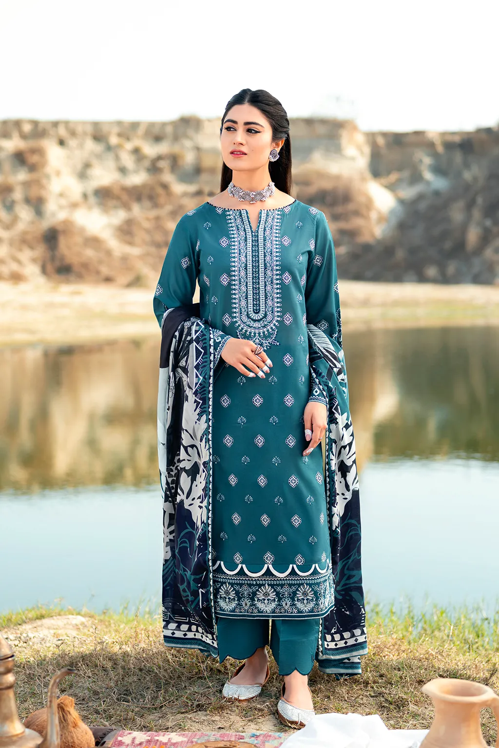 Y-603  |  Ramsha Riwayat Luxury Lawn Vol 7Collection | Unstitched Lawn Embroidered Suits